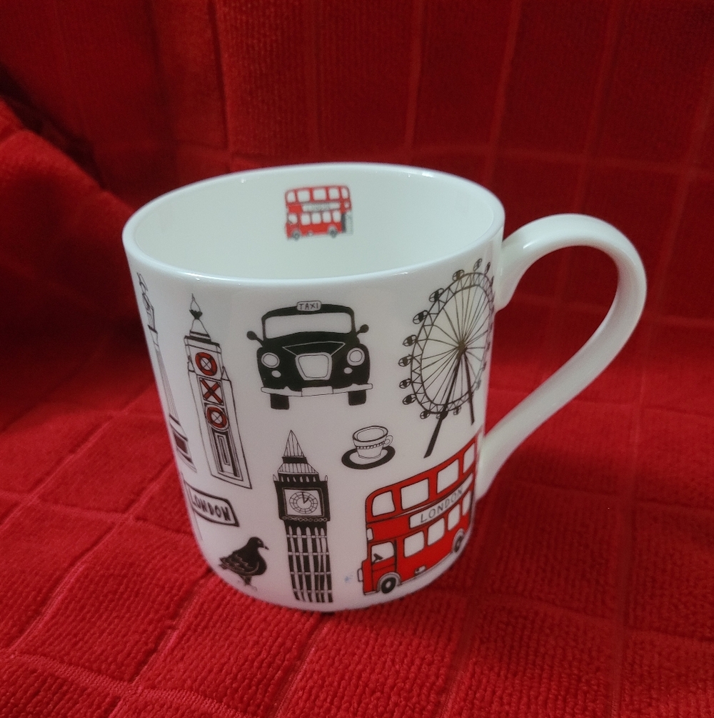 Victoria Eggs Big Smoke Mug - Coffee/Tea - London Eye, Big Ben